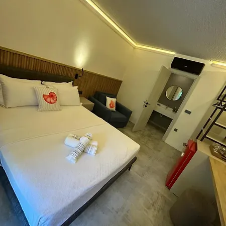 מלון Naz Liman *